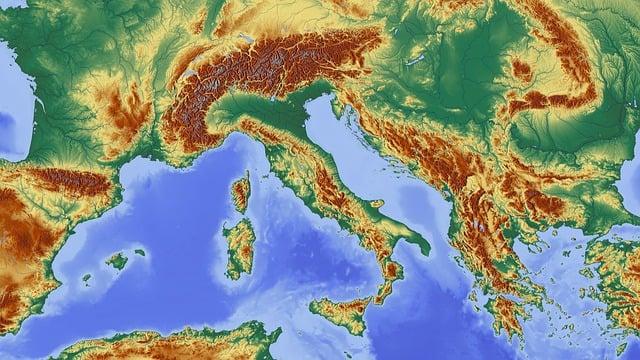 La crisi migratoria nel Mediterraneo: cause e prospettive future